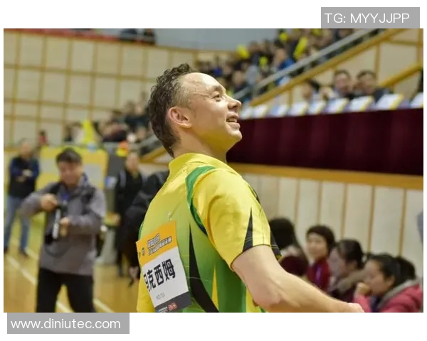 格罗兹尼与莫斯科的激烈对决即将上演精彩赛事期待11月23日的精彩表现